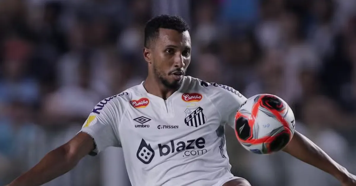 Lucas Braga: Vitória e Vasco Disputam Contratação do Atacante do Santos