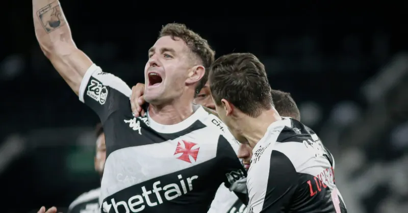 Reforços Vasco 2025: Laterais e Atacantes para o Brasileirão